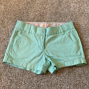 00 J. Crew 3” Chino Mint Green Shorts